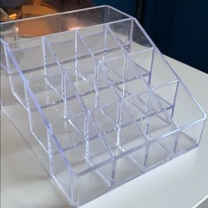 Acrylic lipstick holder